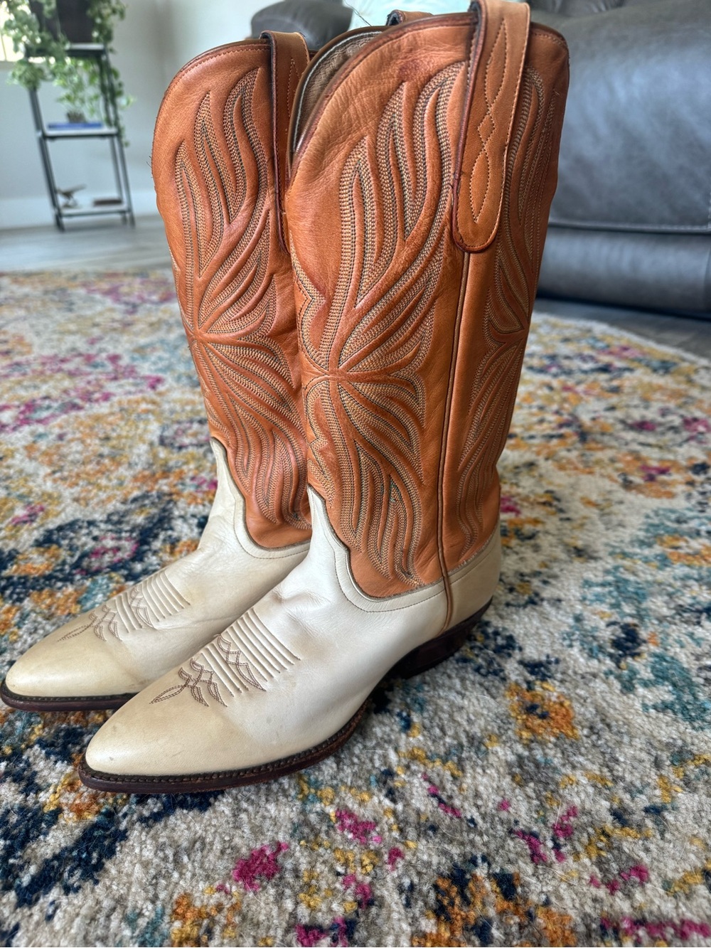 Vintage Larry Mahan El Paso Two-Tone Leather Cowboy Boots 7.5 M Western - Picture 2 of 10